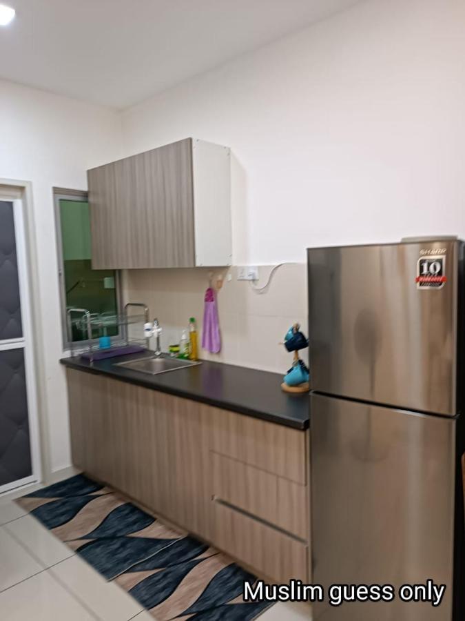 Qaisara D'Savanna Homestay@Southville City Bangi Buitenkant foto
